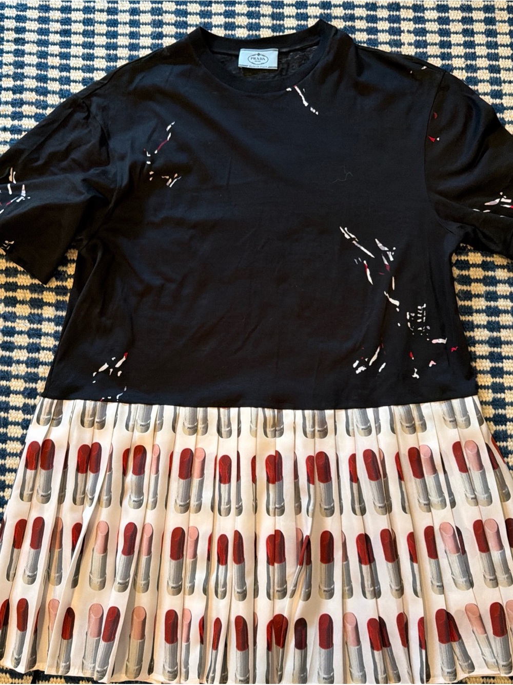 Prada Milano Lipstick Print Pleated Hem Dress Size M Made in Italy